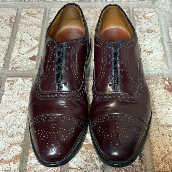 Allen Edmonds Other - 🎉 HOST PICK Allen Edmonds Strand Cap-toe Oxford Dress Shoe Combo Sole Size 11.5